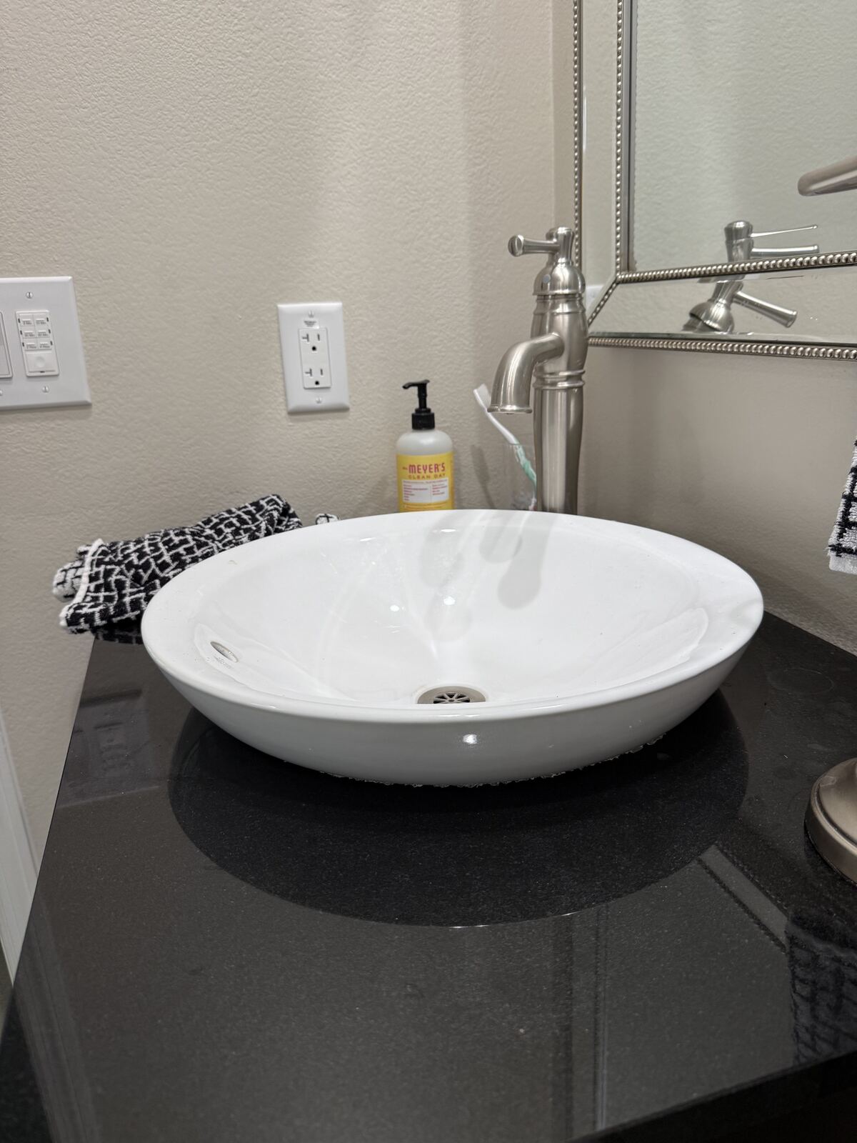 Faucet installation on vessel sink