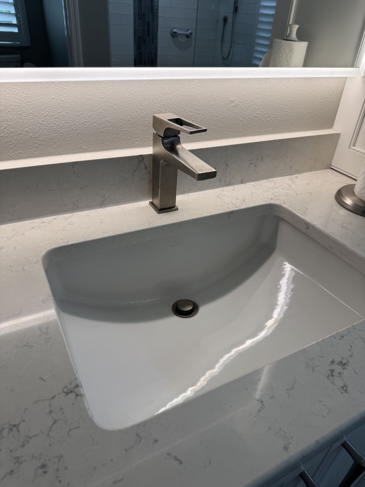 Faucet installation on bathroom vanity